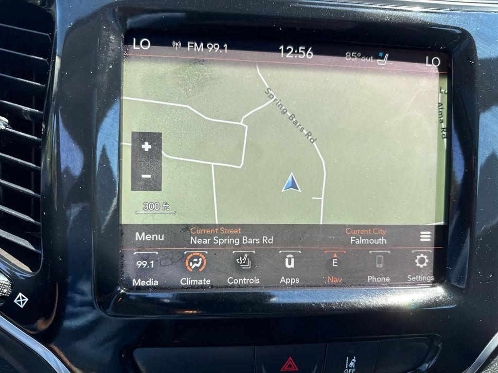 used 2022 Jeep Cherokee car, priced at $29,289