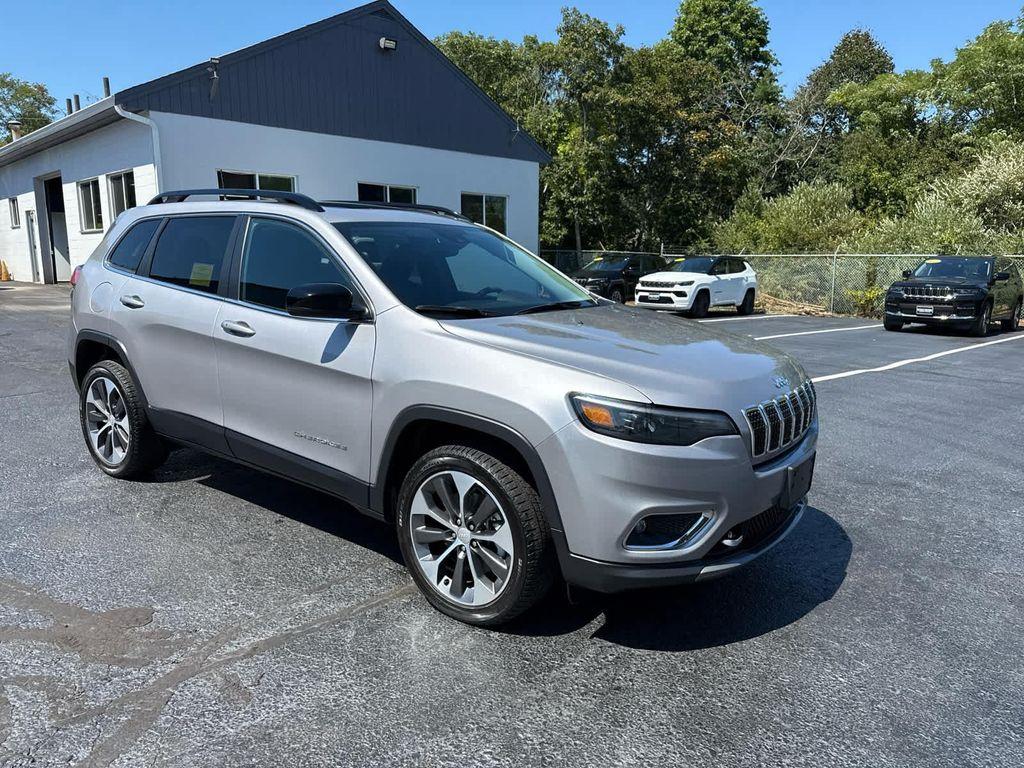 used 2022 Jeep Cherokee car, priced at $29,289