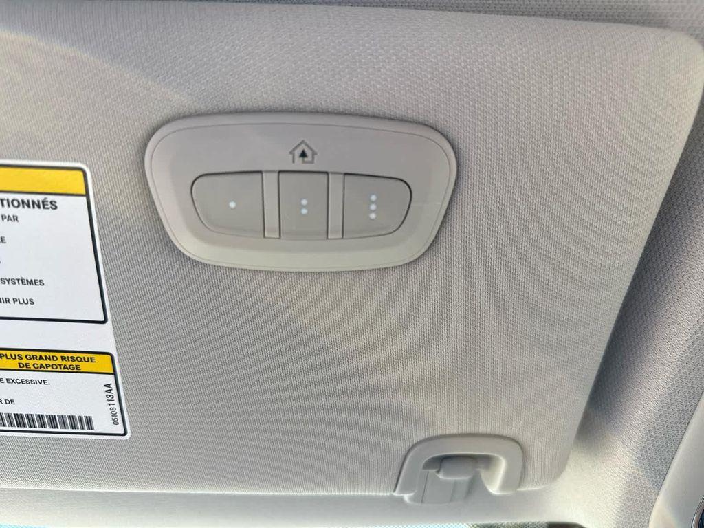 used 2022 Jeep Cherokee car, priced at $29,289