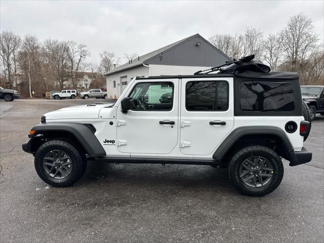 new 2025 Jeep Wrangler car, priced at $42,576