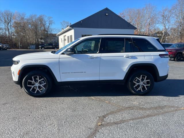 new 2025 Jeep Grand Cherokee car, priced at $45,293