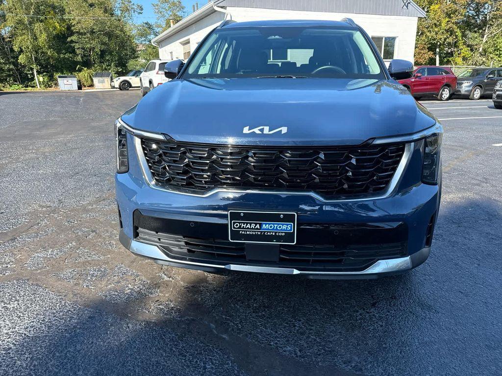 used 2024 Kia Sorento car, priced at $33,440