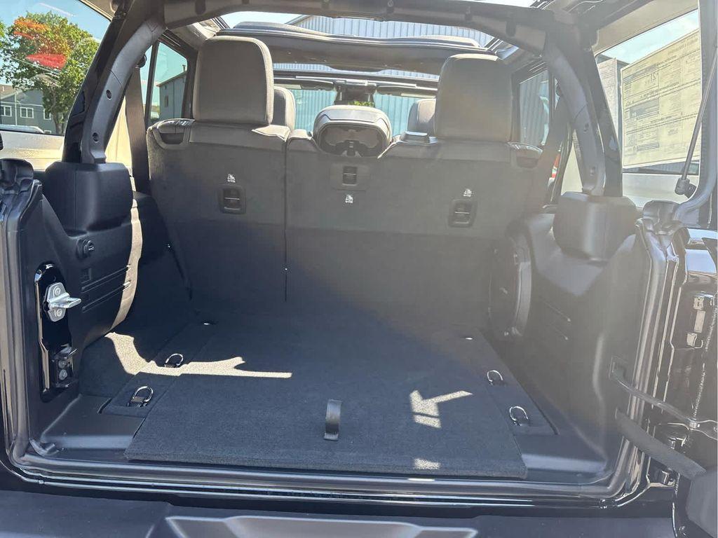 new 2025 Jeep Wrangler car, priced at $50,858