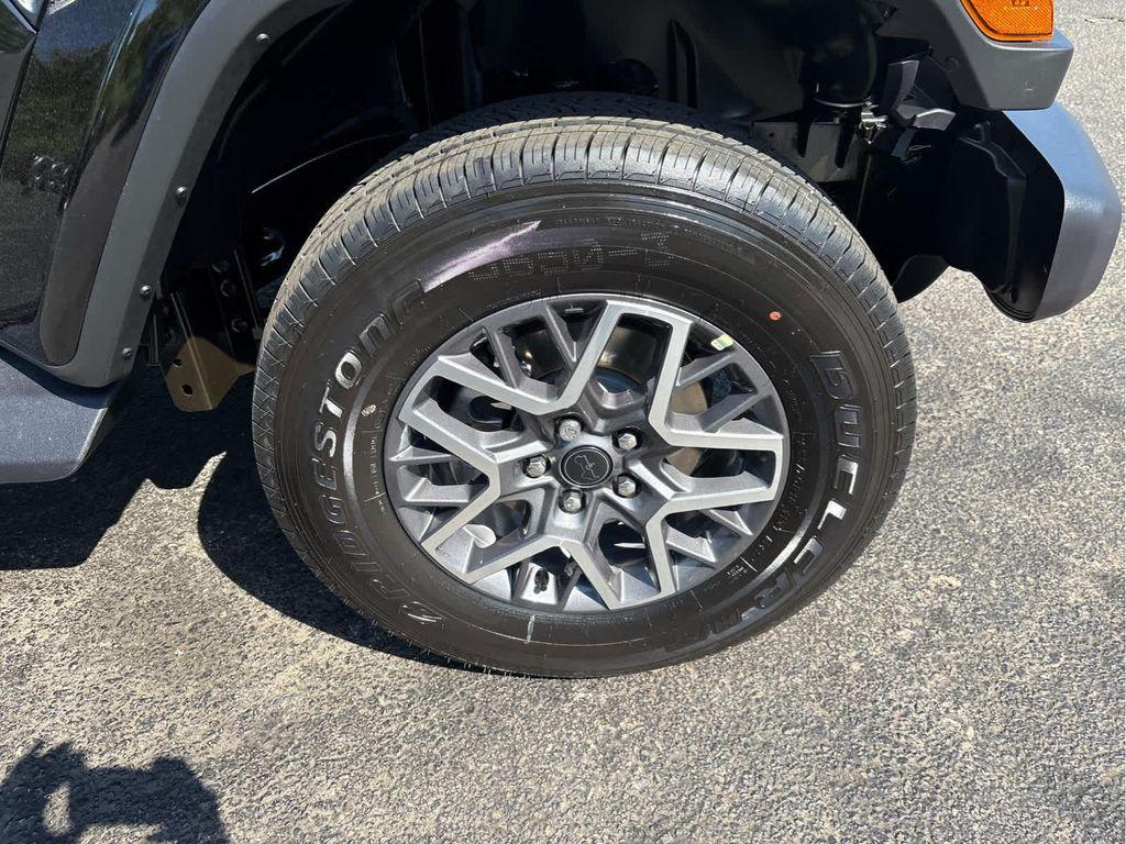 new 2025 Jeep Wrangler car, priced at $50,858