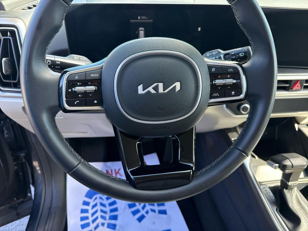 used 2024 Kia Sorento car, priced at $33,492