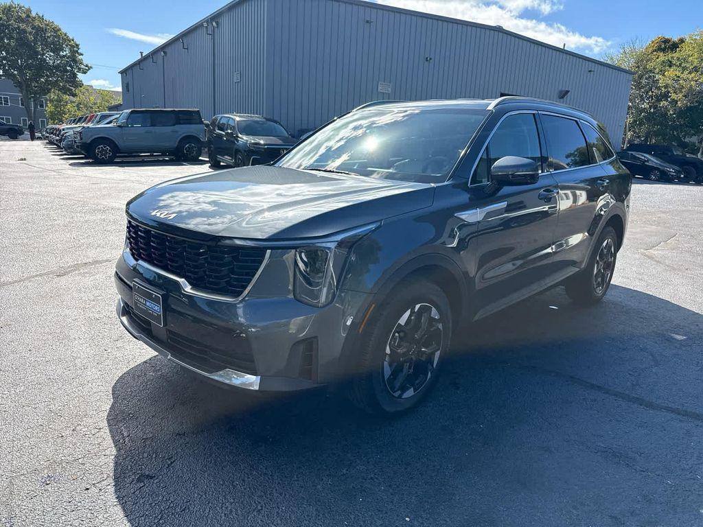 used 2024 Kia Sorento car, priced at $33,492