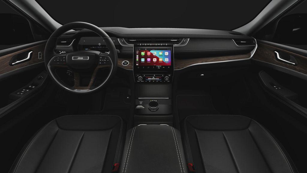 new 2025 Jeep Grand Cherokee car, priced at $49,890