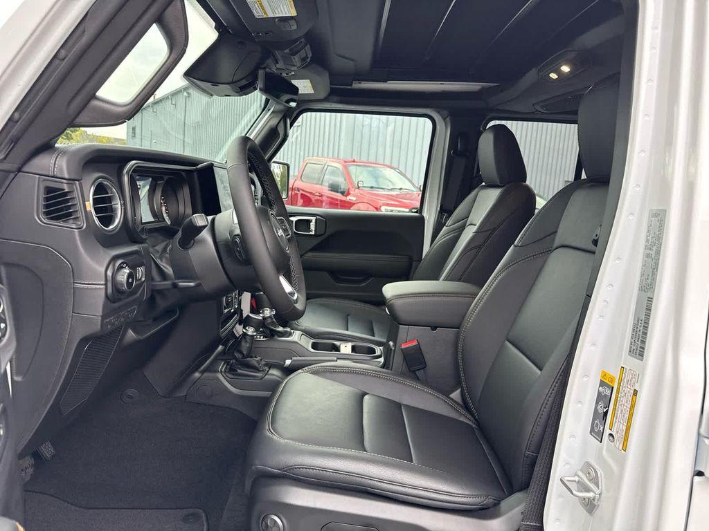 new 2026 Jeep Wrangler car, priced at $53,423