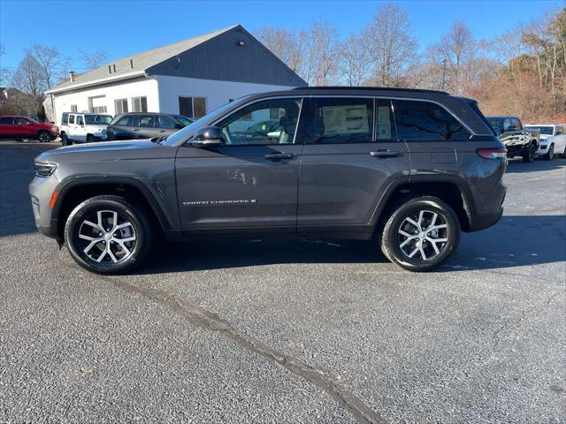 new 2025 Jeep Grand Cherokee car, priced at $45,430