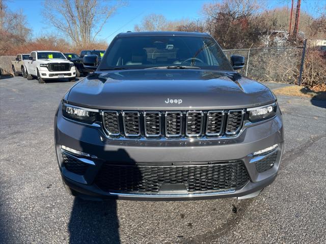 new 2025 Jeep Grand Cherokee car, priced at $45,430