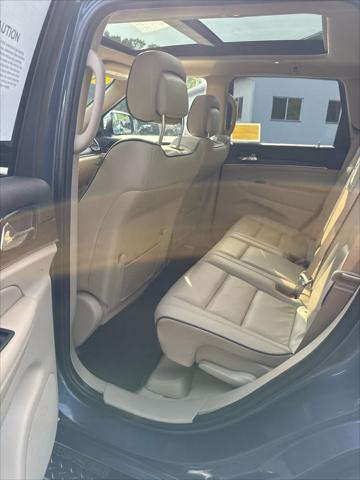 used 2021 Jeep Grand Cherokee car, priced at $29,625