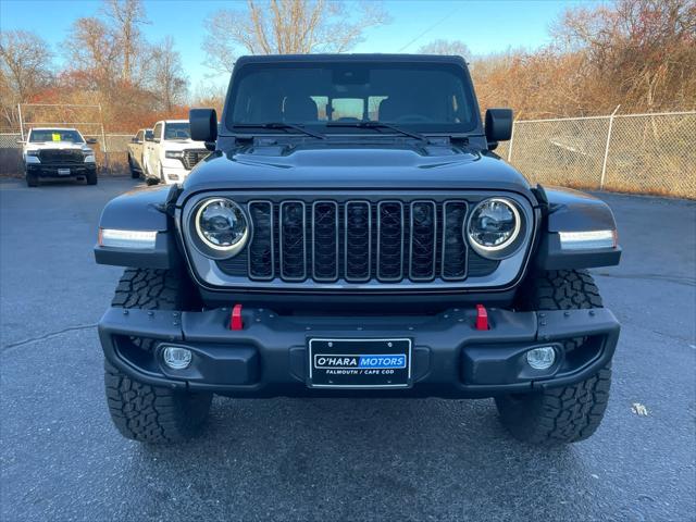 new 2025 Jeep Gladiator car, priced at $61,894