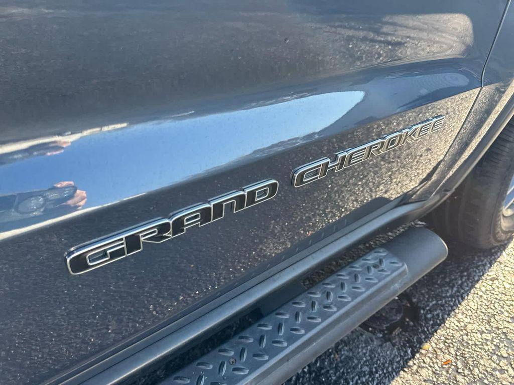 used 2020 Jeep Grand Cherokee car, priced at $17,606
