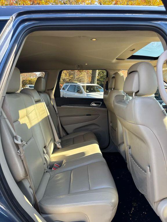 used 2020 Jeep Grand Cherokee car, priced at $17,606