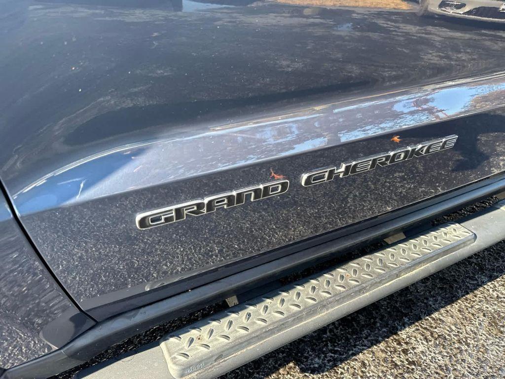 used 2020 Jeep Grand Cherokee car, priced at $17,606