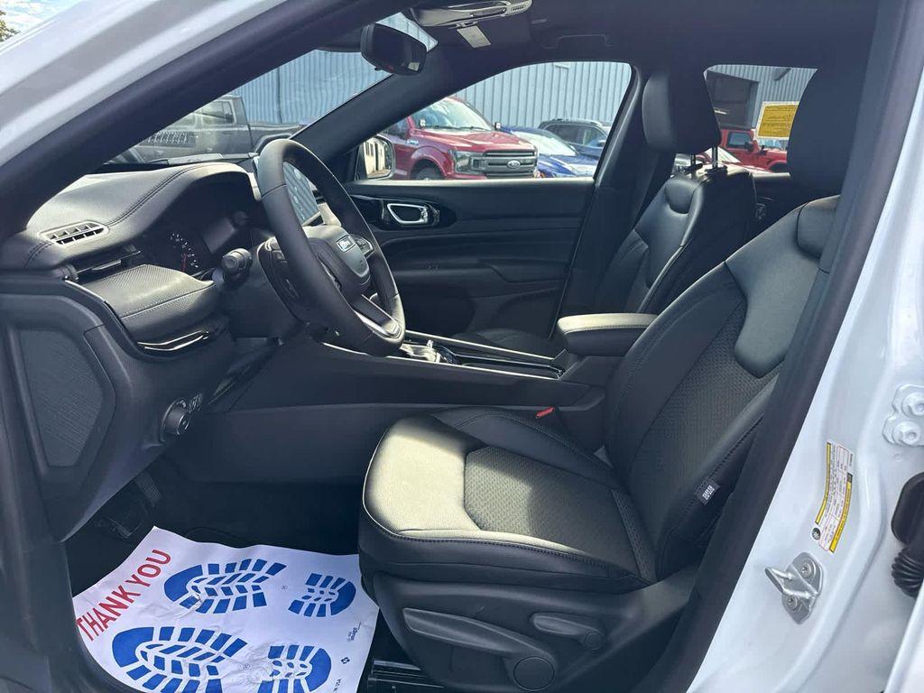 new 2026 Jeep Compass car, priced at $30,669