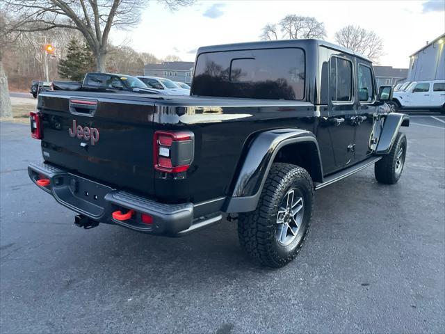 new 2025 Jeep Gladiator car, priced at $62,925