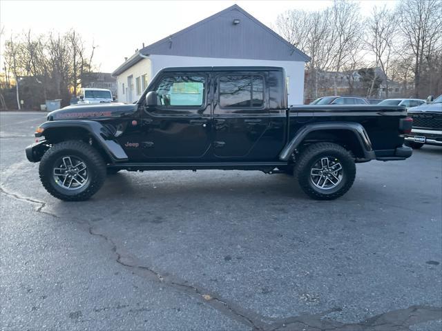 new 2025 Jeep Gladiator car, priced at $62,925