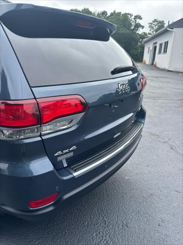 used 2021 Jeep Grand Cherokee car, priced at $29,990