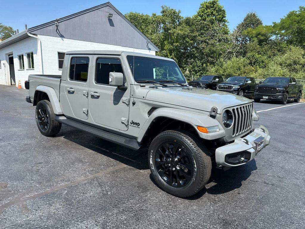 used 2022 Jeep Gladiator car, priced at $46,590