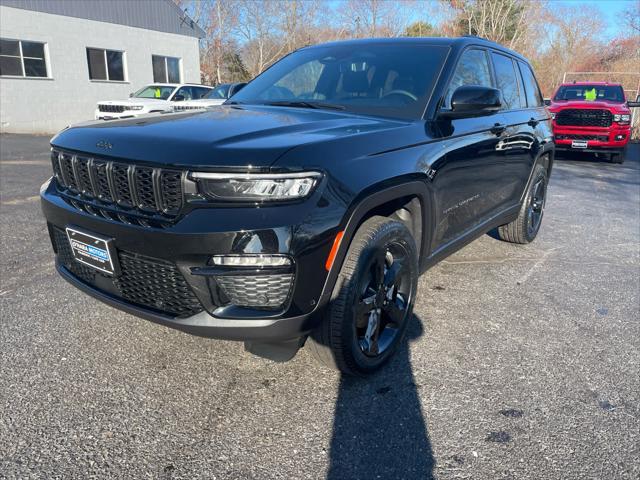 new 2025 Jeep Grand Cherokee car, priced at $51,648