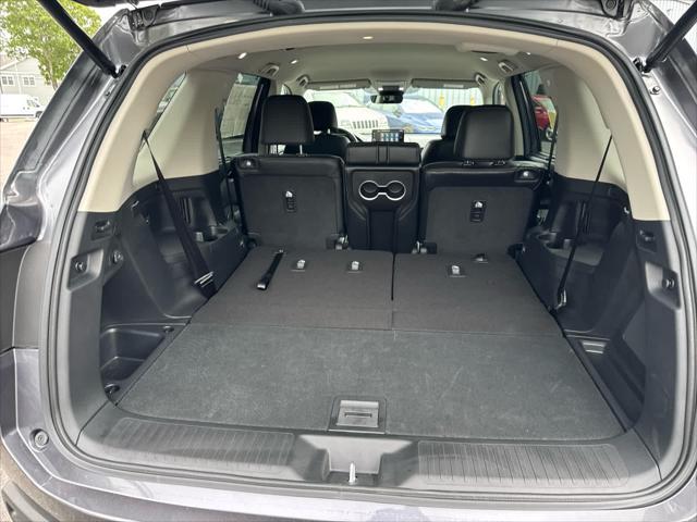 used 2025 Honda Pilot car, priced at $45,576