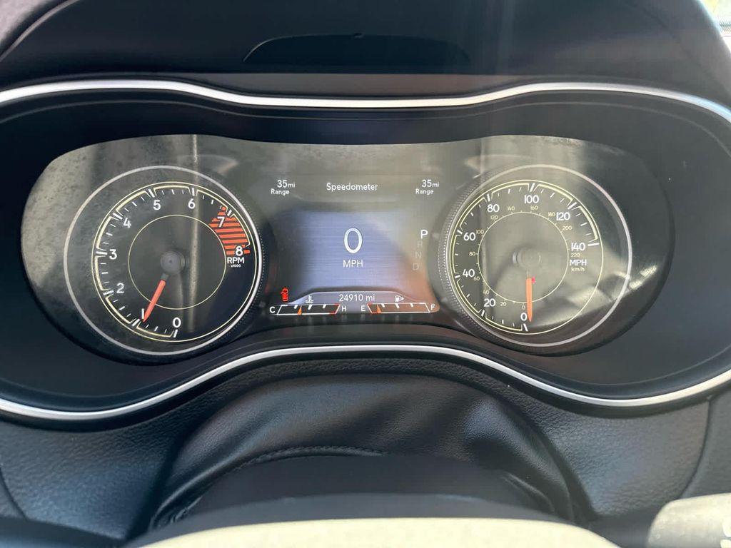 used 2022 Jeep Cherokee car, priced at $29,273