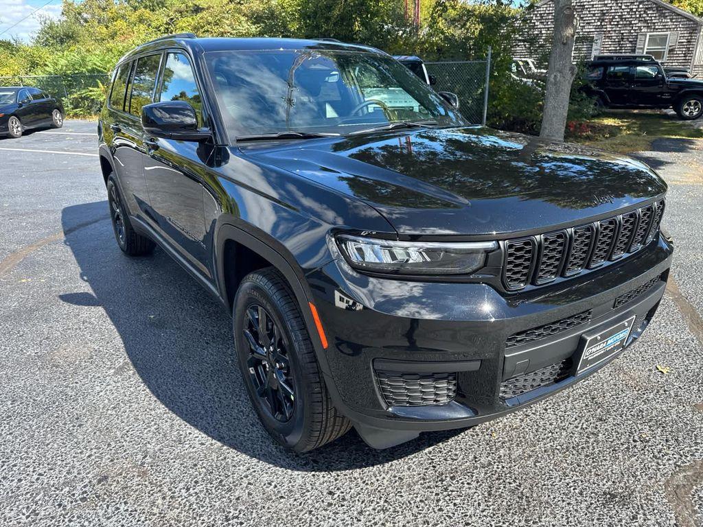 new 2025 Jeep Grand Cherokee L car, priced at $44,632