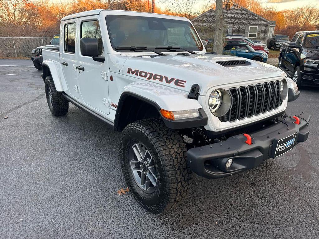 new 2026 Jeep Gladiator car, priced at $58,420