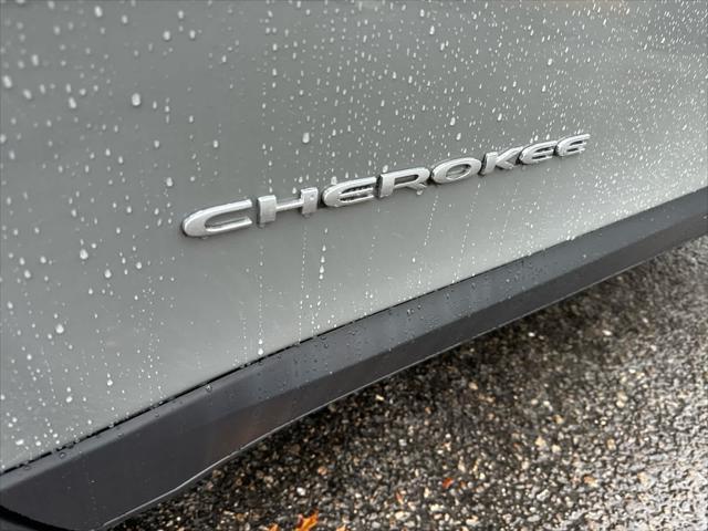 used 2021 Jeep Cherokee car, priced at $24,758