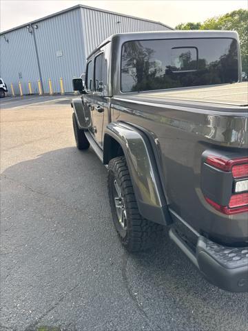 new 2025 Jeep Gladiator car, priced at $58,122