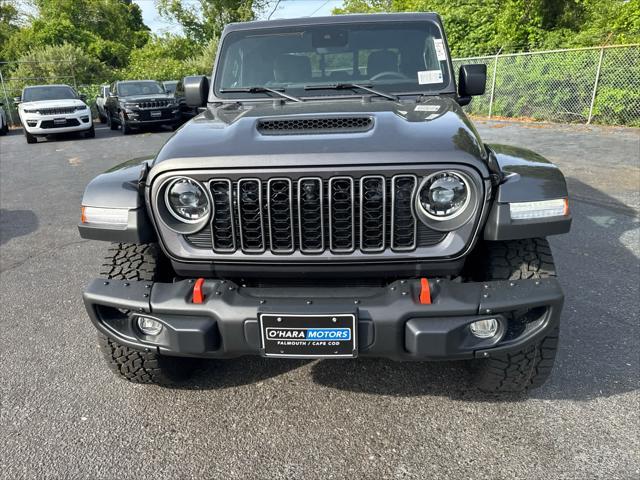 new 2025 Jeep Gladiator car, priced at $58,122