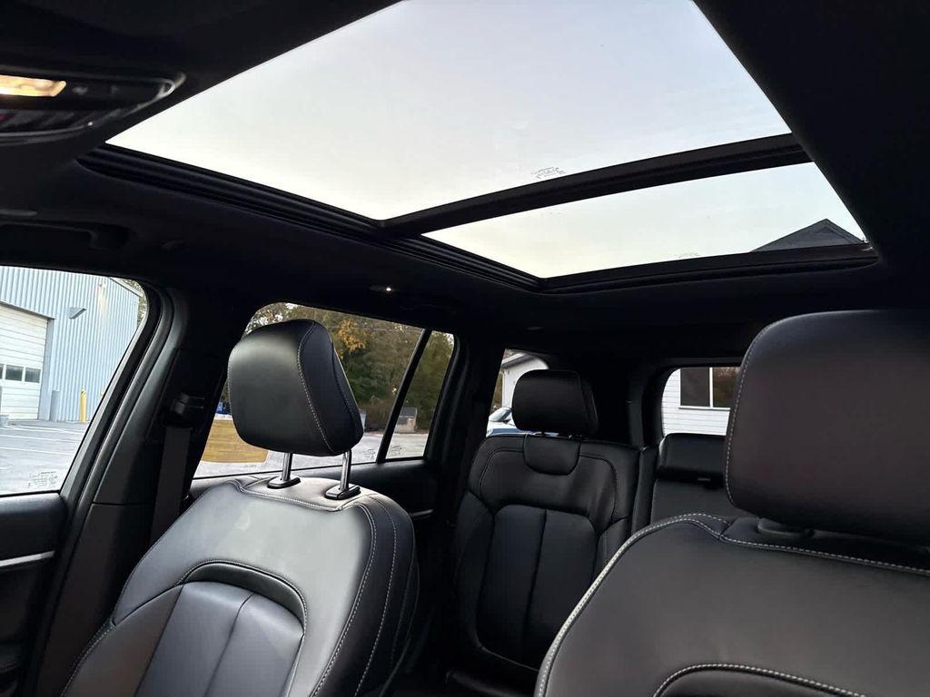 new 2025 Jeep Grand Cherokee car, priced at $48,491