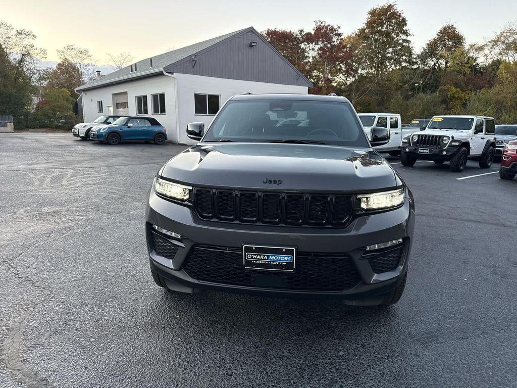 new 2025 Jeep Grand Cherokee car, priced at $48,491