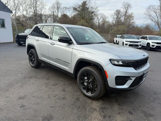 new 2025 Jeep Grand Cherokee car, priced at $41,791