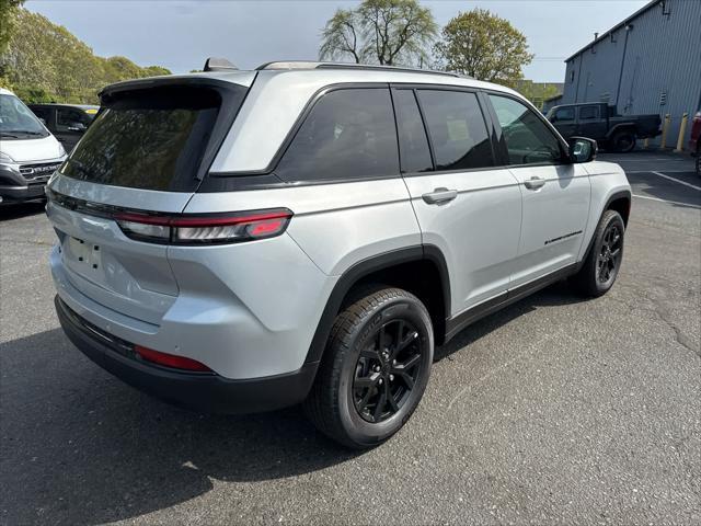 new 2025 Jeep Grand Cherokee car, priced at $43,710