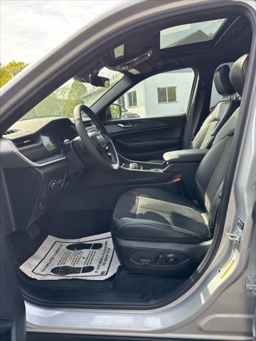 new 2025 Jeep Grand Cherokee car, priced at $43,710