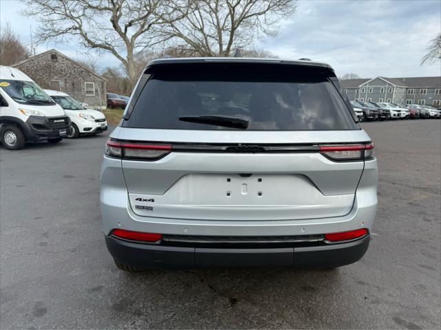 new 2025 Jeep Grand Cherokee car, priced at $41,791