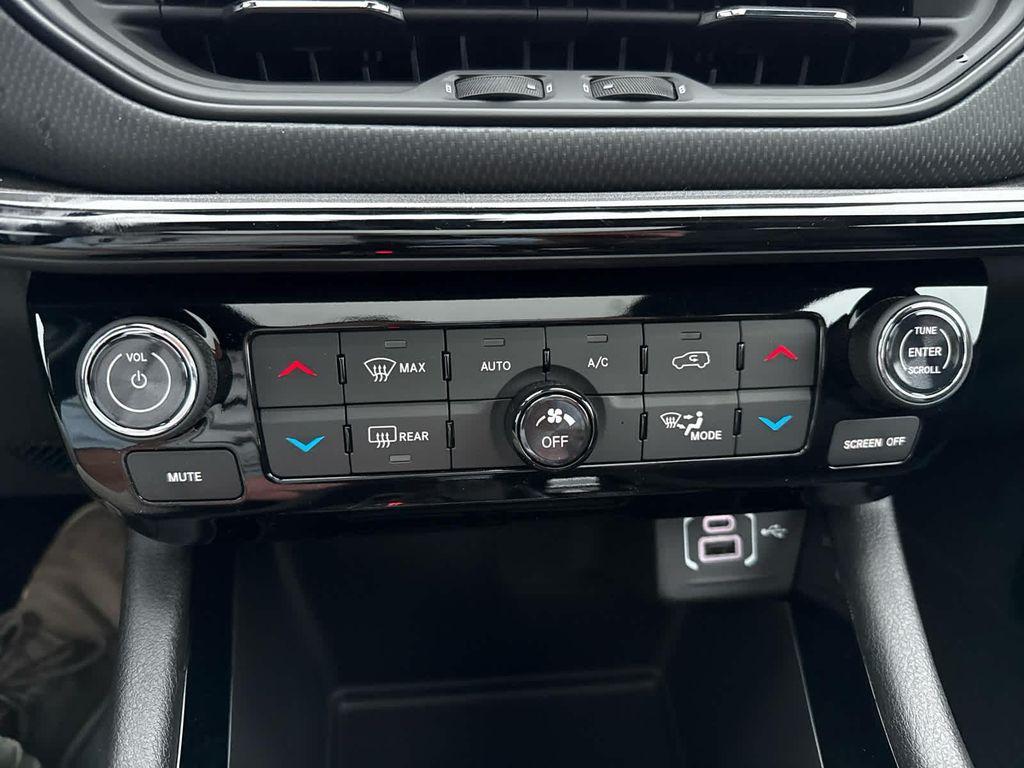 new 2026 Jeep Compass car, priced at $37,277