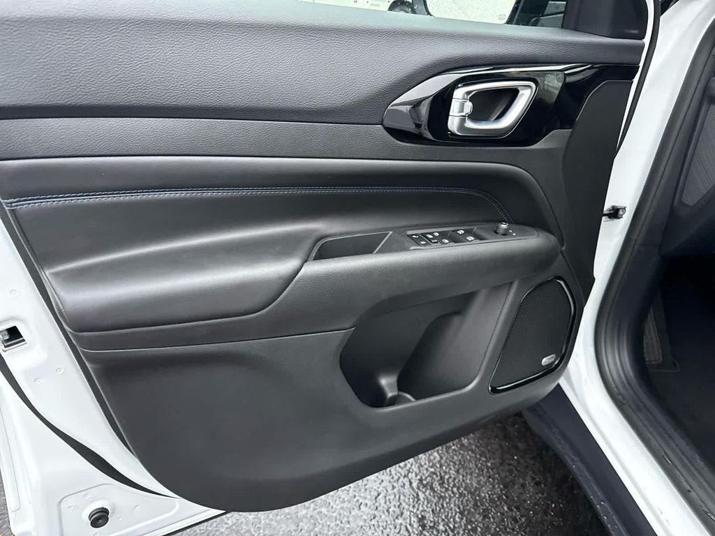 new 2026 Jeep Compass car, priced at $37,277