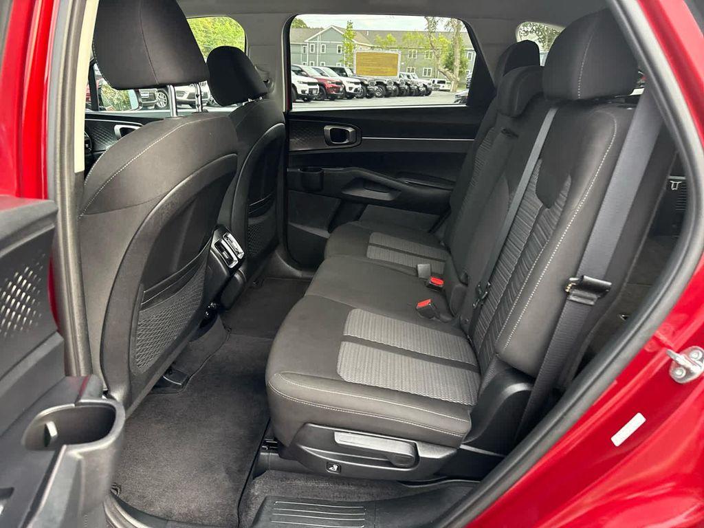 used 2023 Kia Sorento car, priced at $26,805