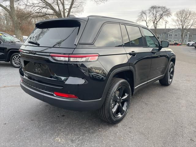 new 2025 Jeep Grand Cherokee car, priced at $42,973