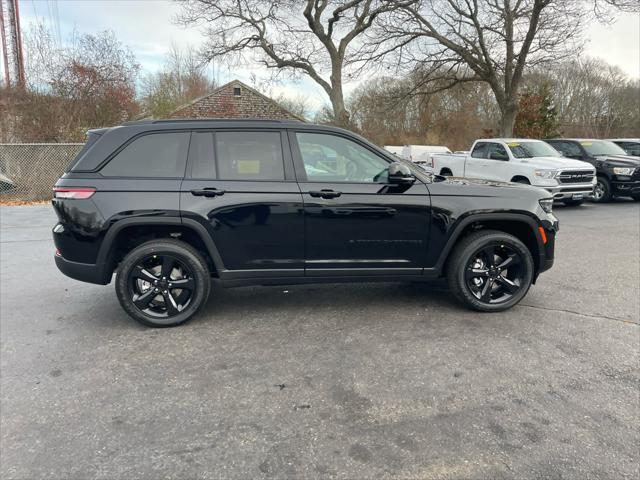 new 2025 Jeep Grand Cherokee car, priced at $42,973