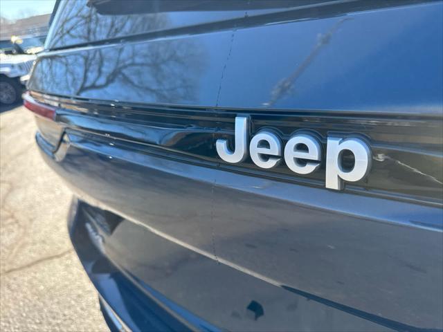 new 2025 Jeep Grand Cherokee car, priced at $45,365