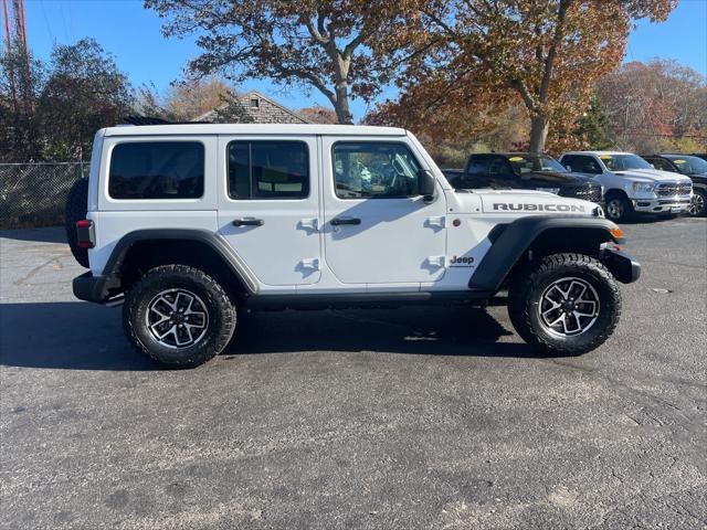 new 2025 Jeep Wrangler car, priced at $60,158