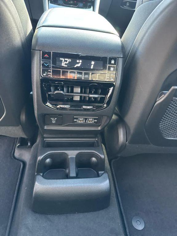 new 2025 Jeep Grand Cherokee L car, priced at $48,000