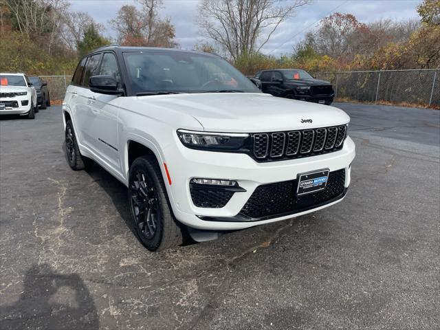 new 2025 Jeep Grand Cherokee car, priced at $58,117