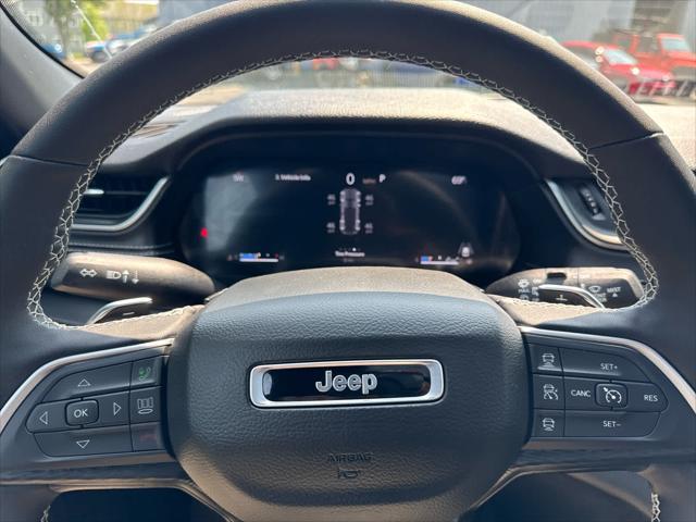 new 2025 Jeep Grand Cherokee car, priced at $42,699