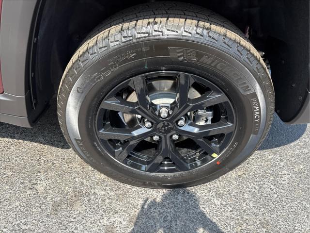 new 2025 Jeep Grand Cherokee car, priced at $42,699