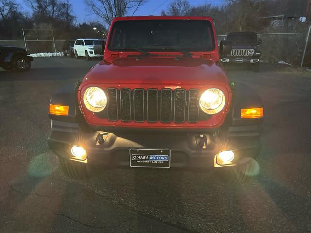 new 2025 Jeep Wrangler car, priced at $45,862